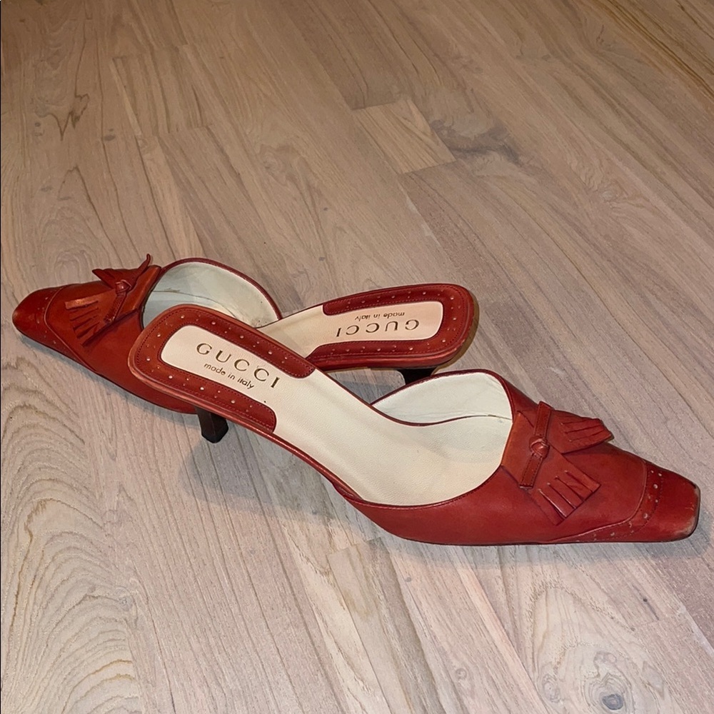 Gucci Red Mules with Bow Detail - Picture 4 of 6